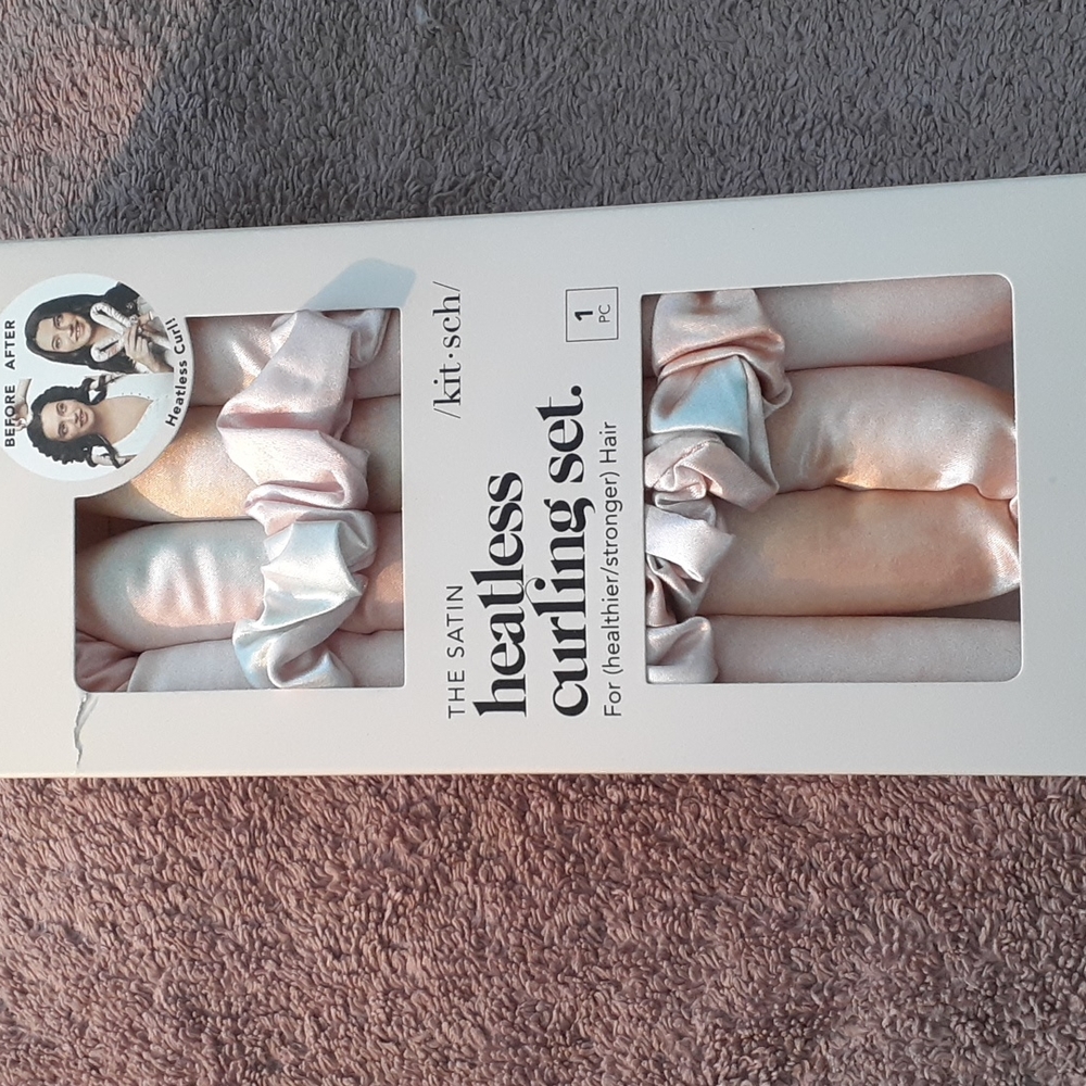 New Listing!! Brand New Kitsch Satin Heather's Curling Set- 1 PC.